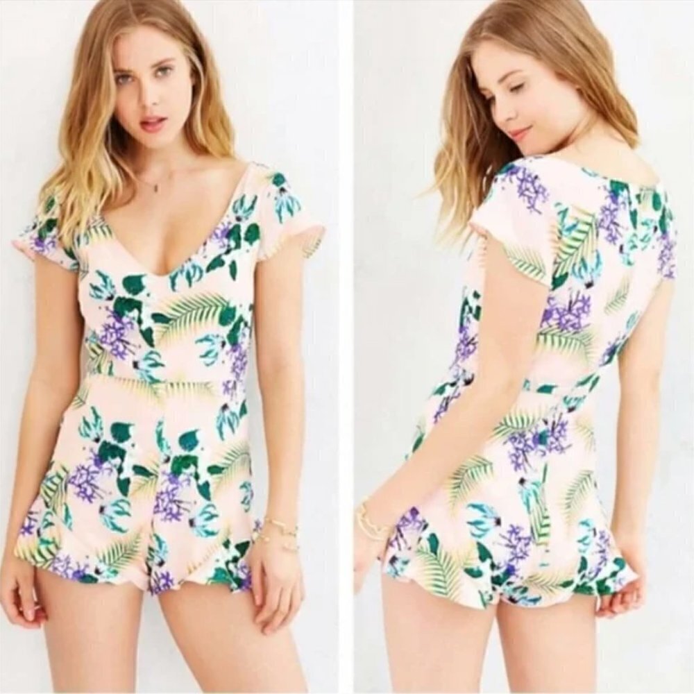 For Love And Lemons Beige Tropical Floral Short Sleeve Romper XS